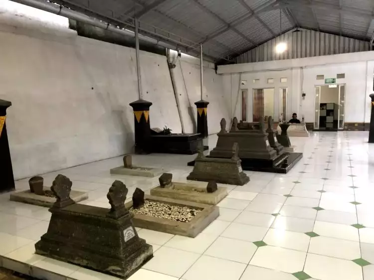 Berziarah ke Watucongol, makam Mbah Mad sosok yang disegani masyarakat hingga para presiden
