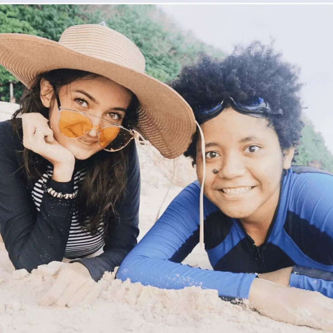 Kakak beradik beda ayah, begini 11 momen kedekatan Enzy Storia dan Casey yang tak banyak orang tahu