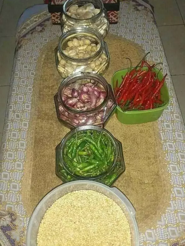 Potret kocak cemilan di rumah © berbagai sumber