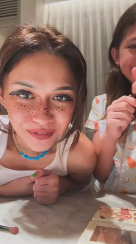 Nana Mirdad dimakeuip anak tetap cantik © Instagram/@nanamirdad_