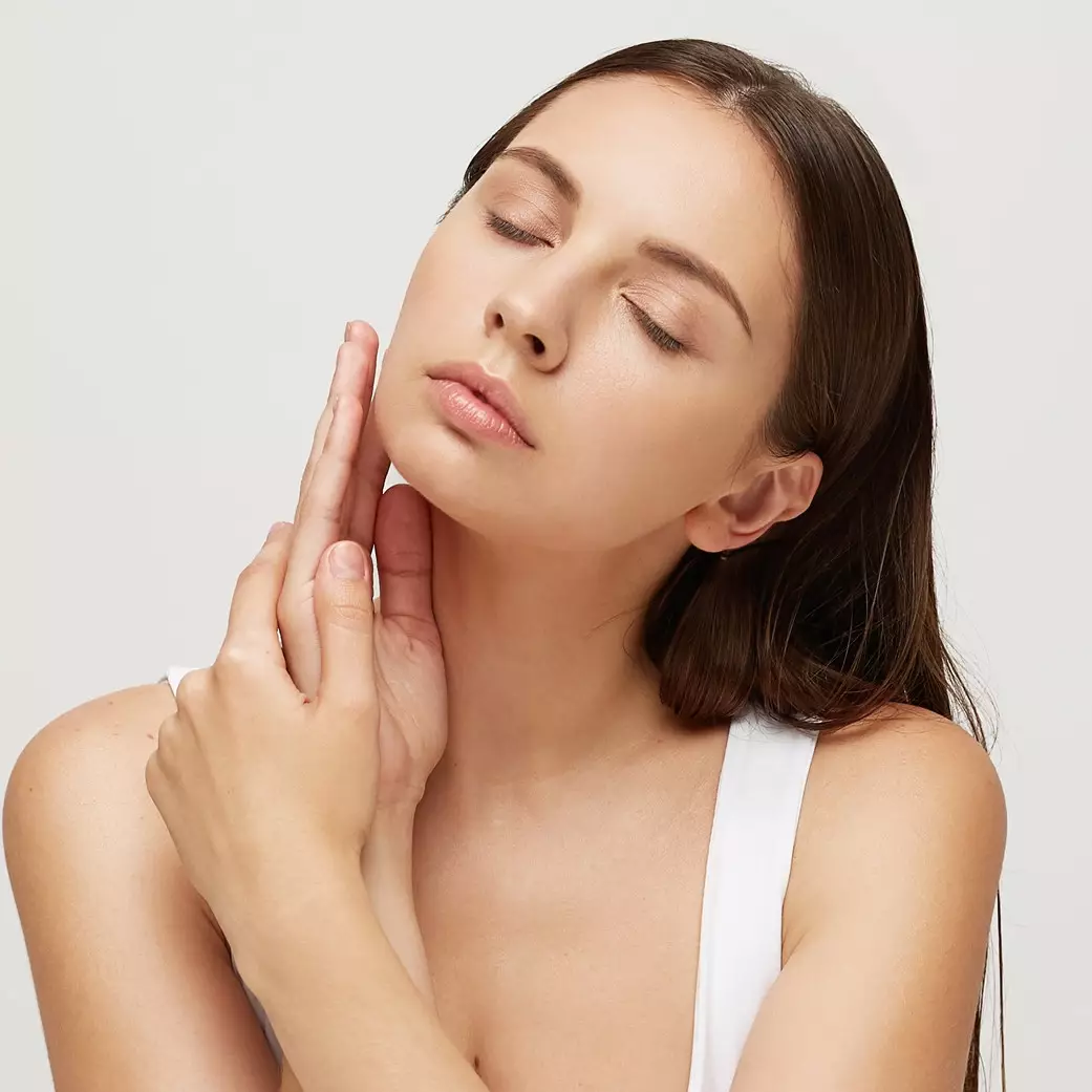 Bukan cuma jadi penyedap masakan, ini 9 kegunaan daun salam untuk kecantikan dan kesehatan kulit