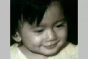 Bocah ini jadi pesinetron sukses tapi kini nasibnya berubah, pilih jualan es di pinggir jalan