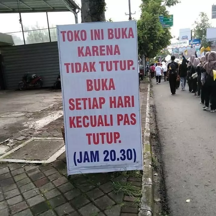 Warung ngeselin © Instagram Warung ngeselin © Instagram