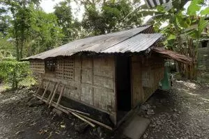 Bukti jangan nilai rumah dari luarnya, 9 potret bilik bambu ini interiornya mirip apartemen mewah