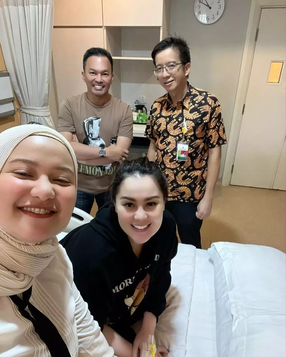 jennifer dunn jalani operasi potong lambung © berbagai sumber jennifer dunn jalani operasi potong lambung © berbagai sumber