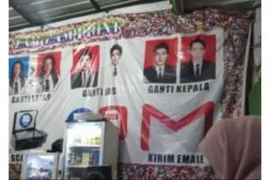 11 Potret kocak spanduk fotokopi ini bikin mahasiswa auto bengong seharian, capek deh