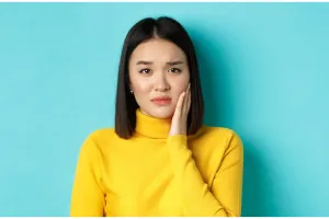 Rontok seketika tanpa produk kimia, begini trik hilangkan karang gigi hanya pakai 1 bahan masakan