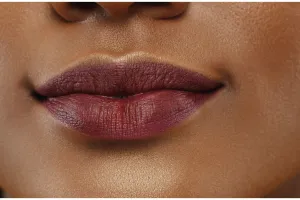 Kembali merah merona dan lembut, begini trik mencerahkan bibir hitam akibat rokok pakai 3 jenis minyak