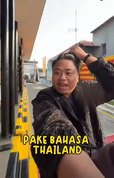 ngeprank bahasa Thailand saat pesan drive thru Berbagai sumber ngeprank bahasa Thailand saat pesan drive thru Berbagai sumber