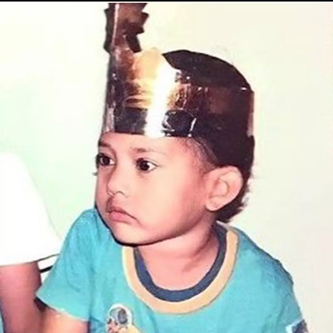 Bocah ini gedenya jadi sopir truk untuk menyambung hidup, kini kariernya melejit hingga ke Hollywood