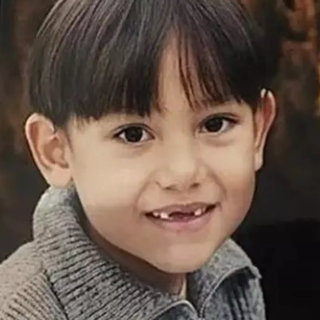 Bocah bergigi ompong ini tidak naik kelas 2 kali gegara main game, nasibnya berubah usai jadi artis