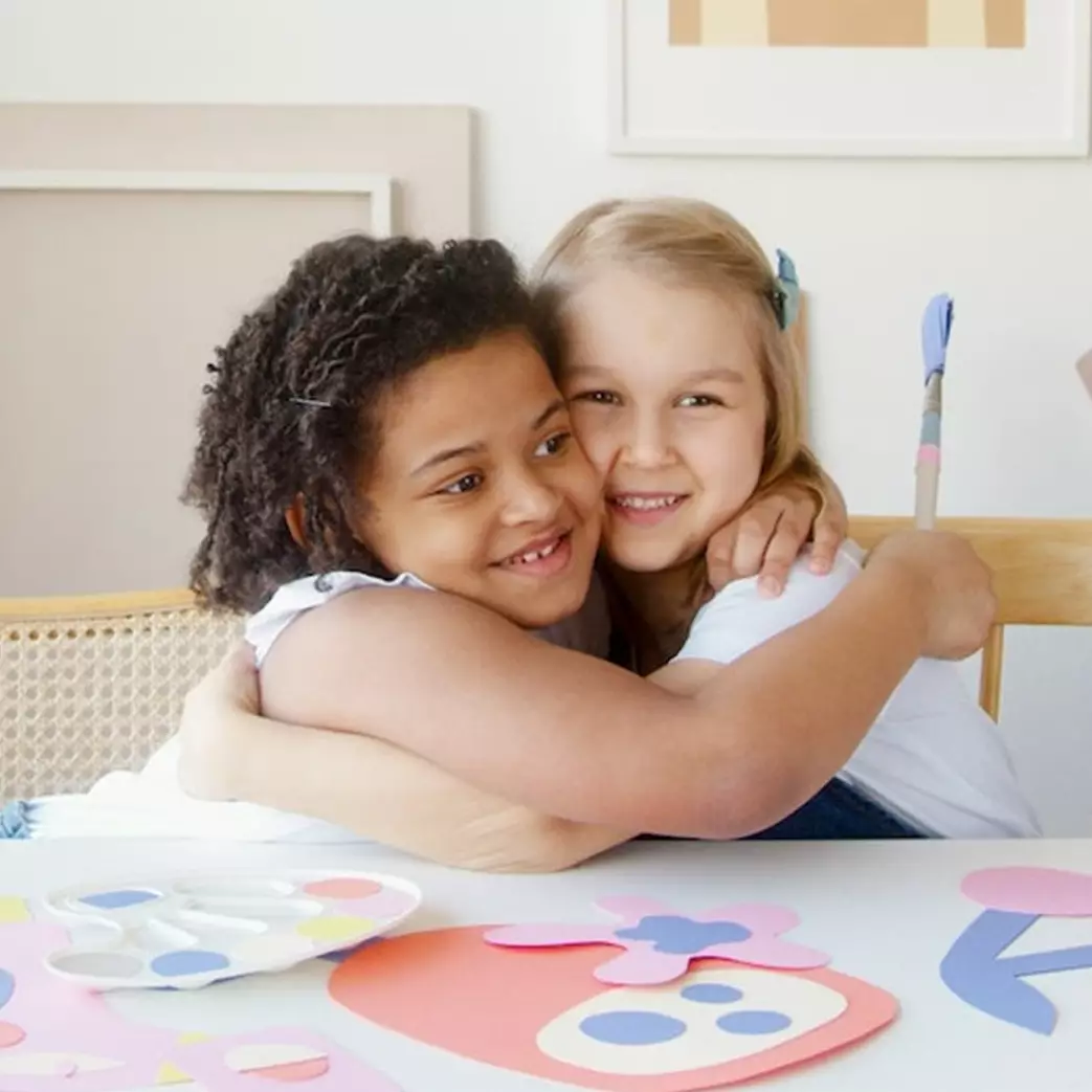 Contoh norma kesopanan di lingkungan keluarga, lengkap dengan penjelasannya