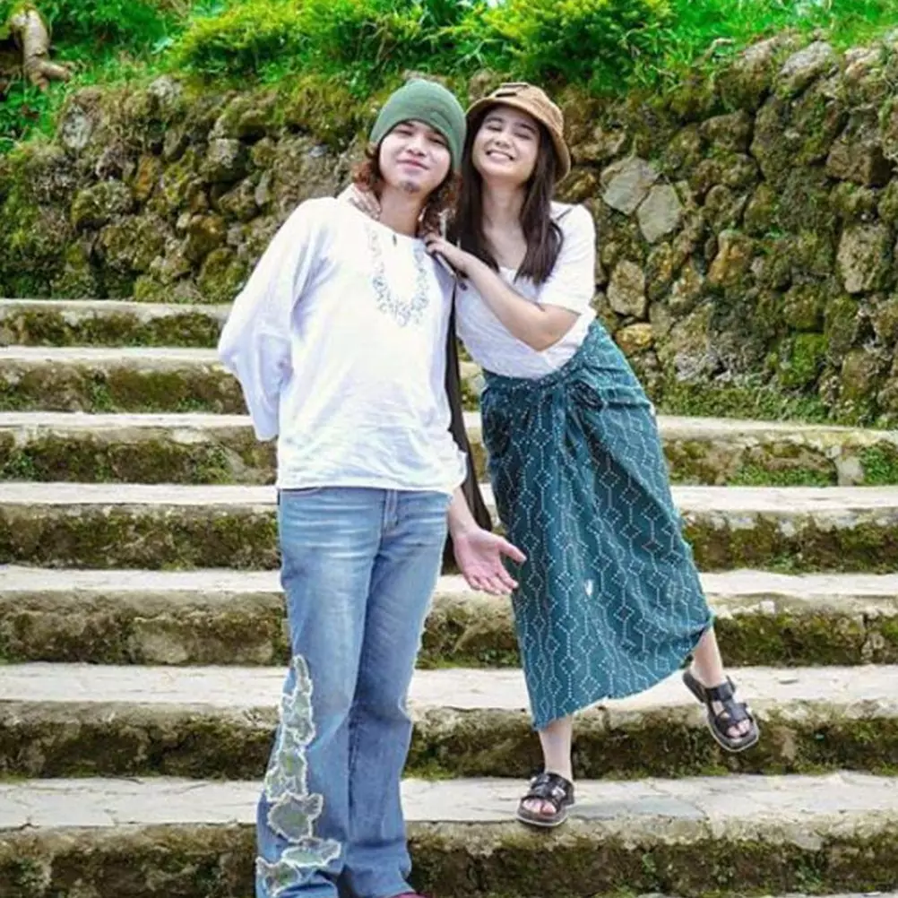 Sarimbitan dengan Dul Jaelani, 7 potret Tissa Biani dengan anak Ahmad Dhani ini bak pengantin baru