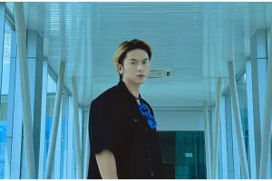 Wajah semakin glowing dan tak berminyak, intip 5 perawatan wajah pria ala Rafael Tan