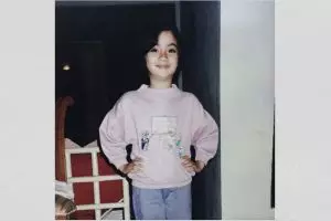 Bocah berponi depan ini dulu tenar main sinetron, kini nasibnya sukses jadi bos kedai kopi