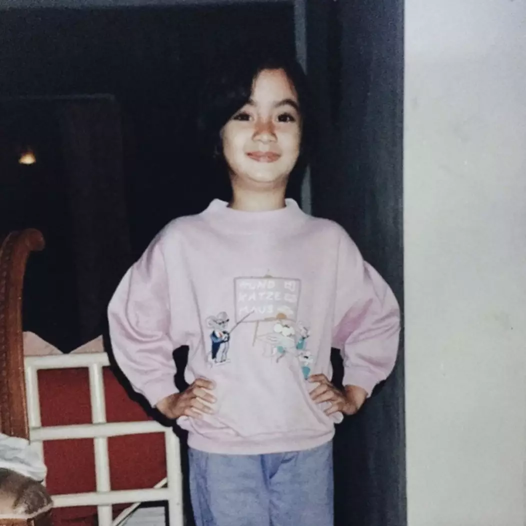 Bocah berponi depan ini dulu tenar main sinetron, kini nasibnya sukses jadi bos kedai kopi