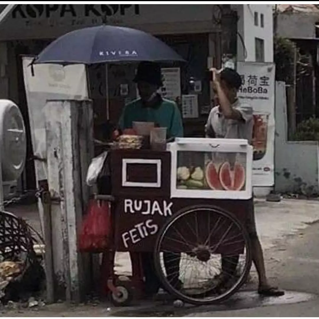 11 Typo lucu pedagang keliling ini bikin mikir yang nggak-nggak