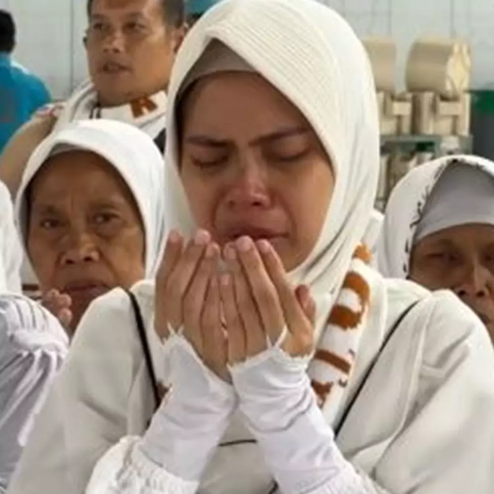 Berkah umrah, wanita ini nekat ibadah ke Mekkah meski rumah rusak selang setahun punya hunian mewah