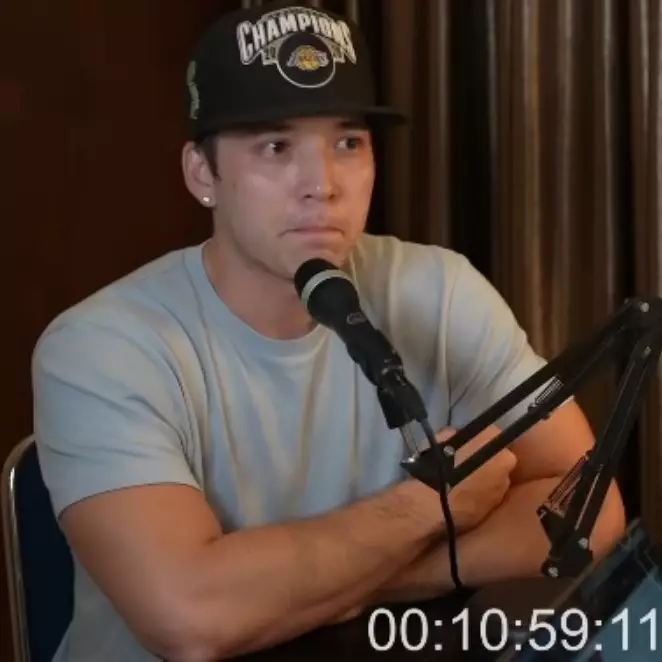 2 Tahun bungkam usai cerai dari Celine Evangelista, Stefan William bantah tudingan telantarkan anak