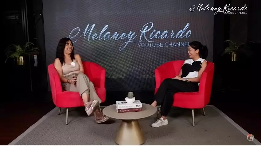 alasan lulu tobing tertutup © YouTube