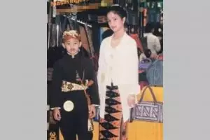 Artis cilik ternyata tetangga Caesar Hito ini menikah dengan pejabat, kini hidupnya berubah drastis