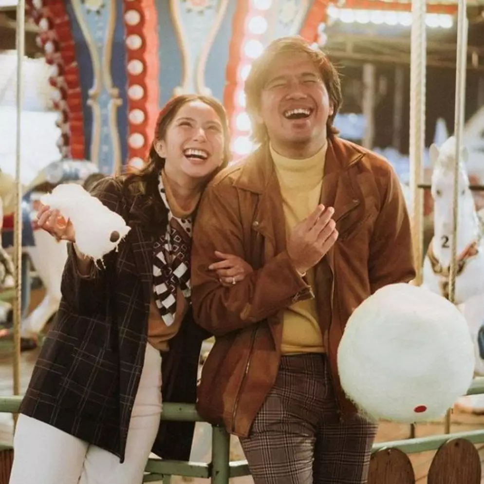 Potret prewedding 11 mantan artis cilik, gaya Tina Toon bareng calon suami elegan abis