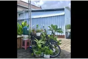 Nggak cuma jadi kendaraan, 11 potret kocak alih fungsi motor ini malah bikin nyengir