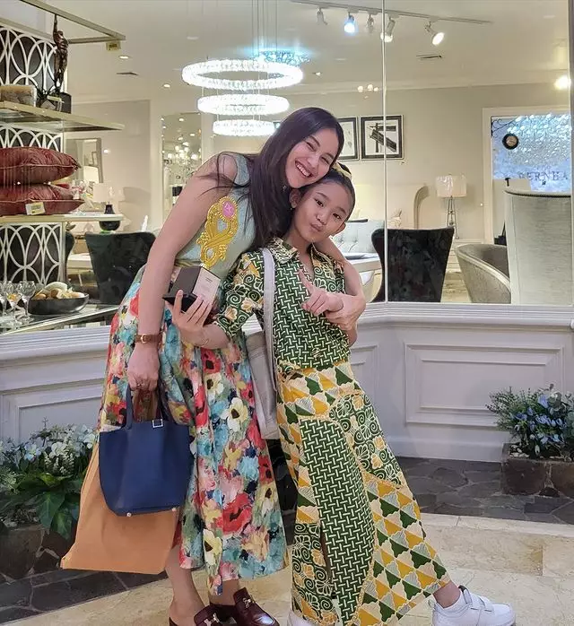 Enji rindu dengan Bilqis © berbagai sumber Enji rindu dengan Bilqis © berbagai sumber