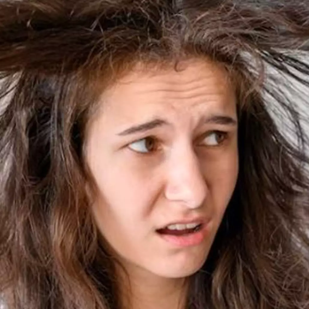 Antikusam dan mudah diatur, begini trik atasi rambut kusut pakai keratin krim dari 1 jenis tanaman