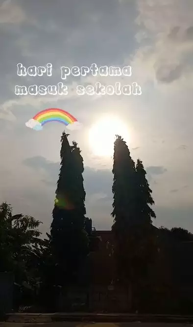 Momen kocak emak-emak antar anak TikTok