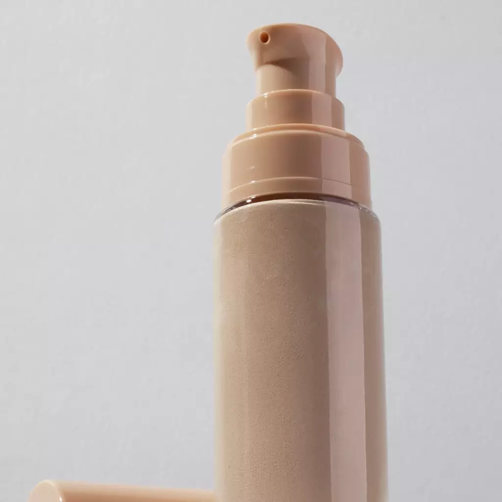 Bukan diketuk tutupnya, begini trik atasi botol pump skincare yang macet agar bisa dipakai lagi