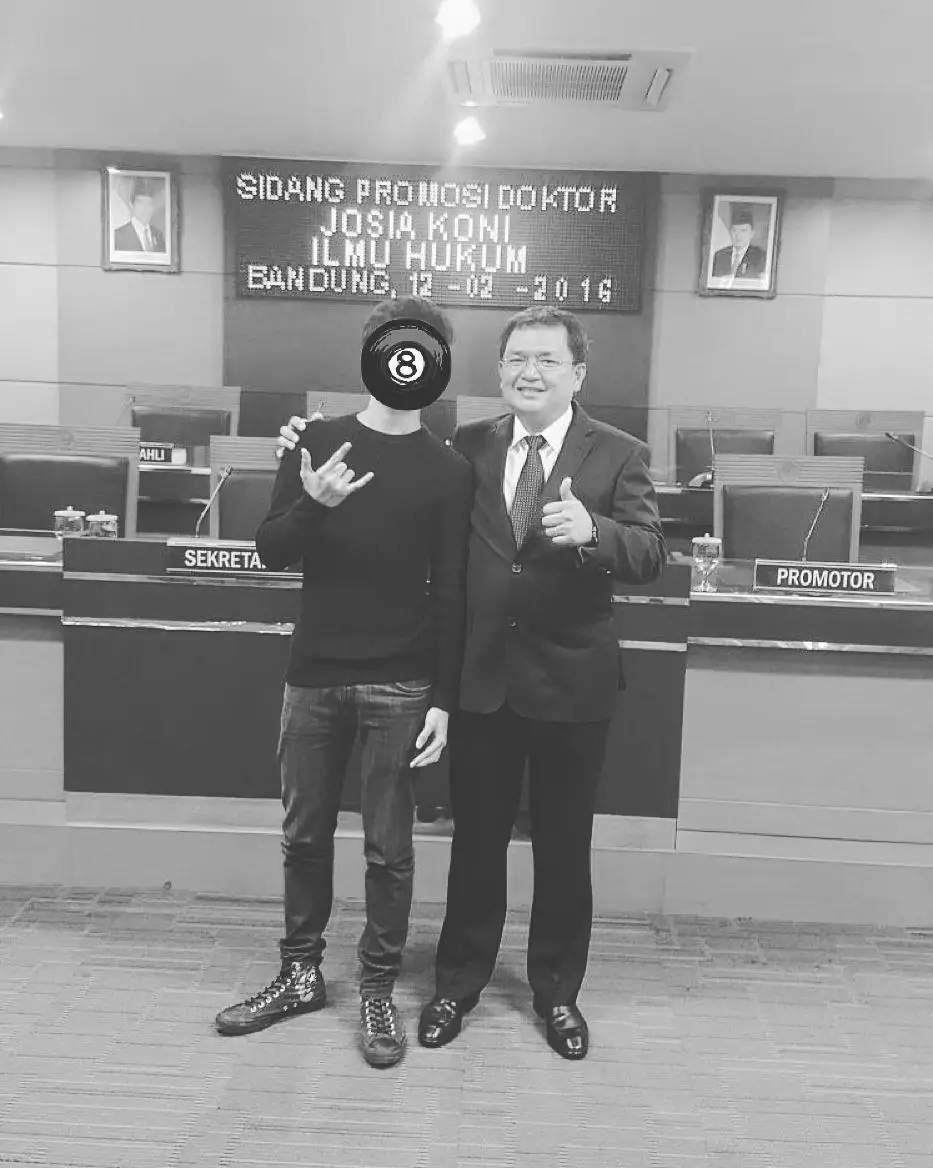 menantu cindy bukan orang sembarangan  © instagram