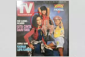 Gadis di cover majalah bareng Enno Lerian ini dulunya penyanyi top 70-an, kini pilih jadi politisi