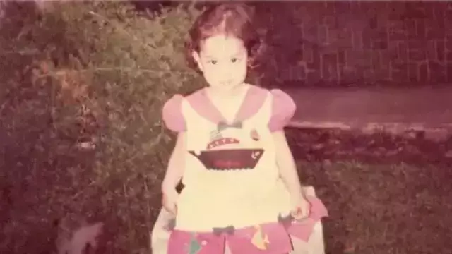 bocah rambut curly ibu dokter gigi © berbagai sumber bocah rambut curly ibu dokter gigi © berbagai sumber