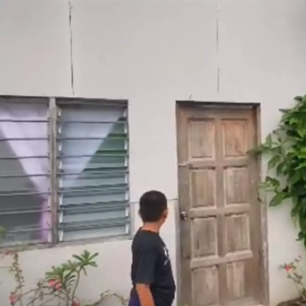 Rumah antisombong dari luar tampak biasa, 7 potret dalamnya ternyata bak hunian saudagar kaya