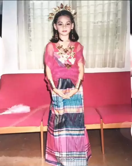 bocah dirias tebal ini dulunya pesinetron top kini jadi IRT © berbagai sumber  bocah dirias tebal ini dulunya pesinetron top kini jadi IRT © berbagai sumber
