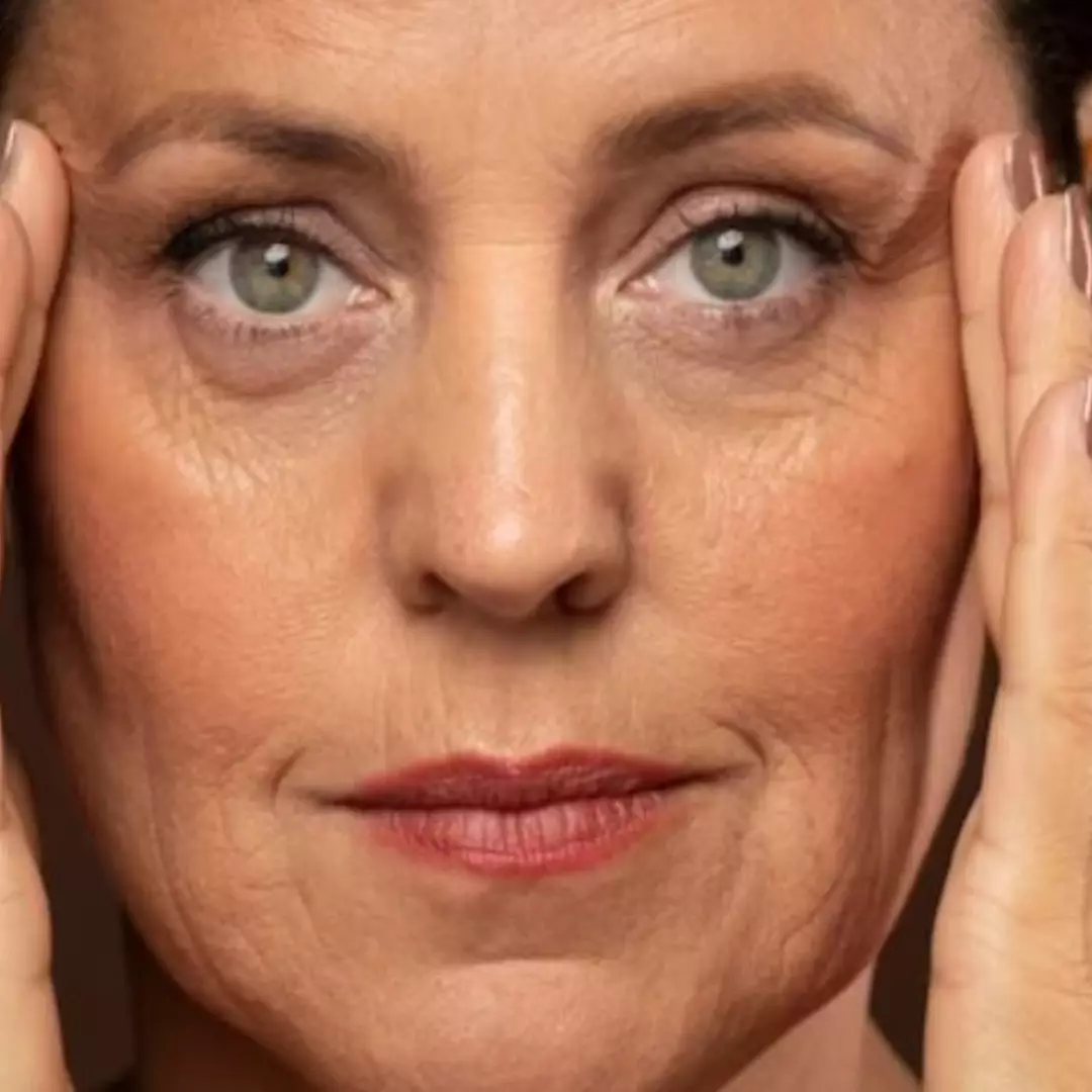 Tak perlu botoks, ini cara kencangkan kerutan kulit wajah pakai masker antiaging dari 1 bahan minuman