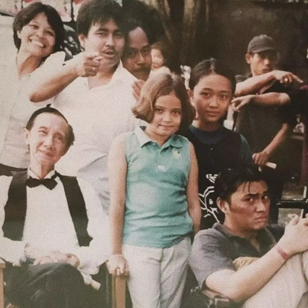 Bocah tomboi foto bareng Anjasmara kini jadi istri diplomat, dulu pernah dicap bule kampung