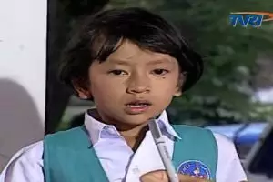 Ingat Ara di Keluarga Cemara? Sekarang jadi ibu muda tajir, ternyata profesinya nggak main-main