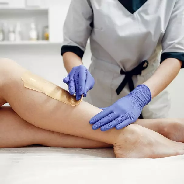 11 Rekomendasi produk waxing harga di bawah Rp 150 ribu, bisa hilangkan bulu sampai ke akar