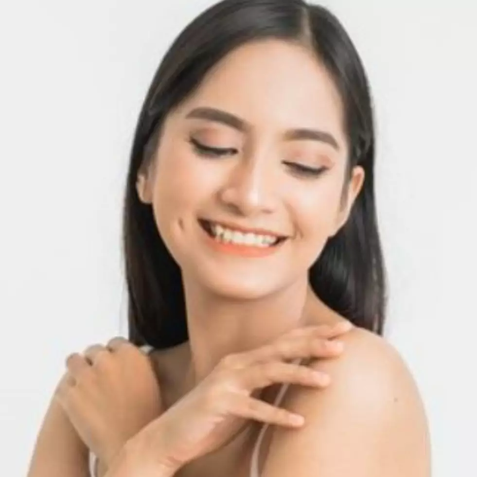 Tak pakai lidah buaya, ini cara membuat scrub untuk hidrasi kulit kering dengan 1 jenis bahan pemanis