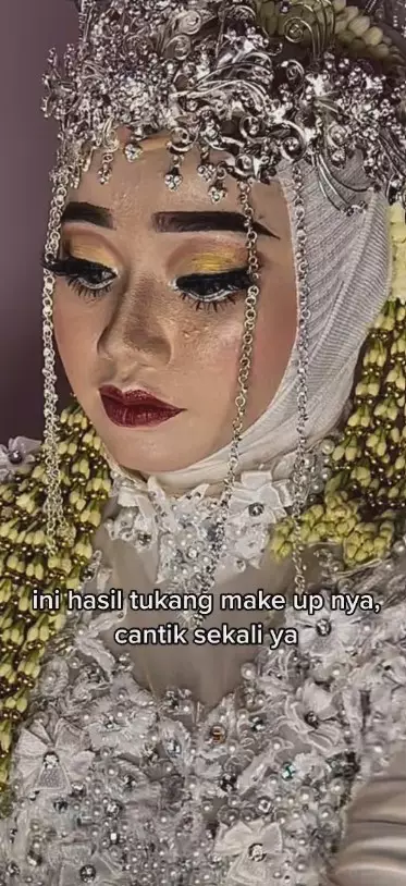beda hasil makeup kenyataan vs hasil fotograferc © 2023 brilio.net