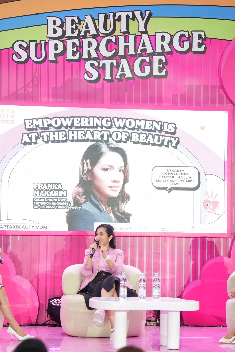 Jakarta X Beauty 2023 © 2023 brilio.net Jakarta X Beauty 2023 © 2023 brilio.net