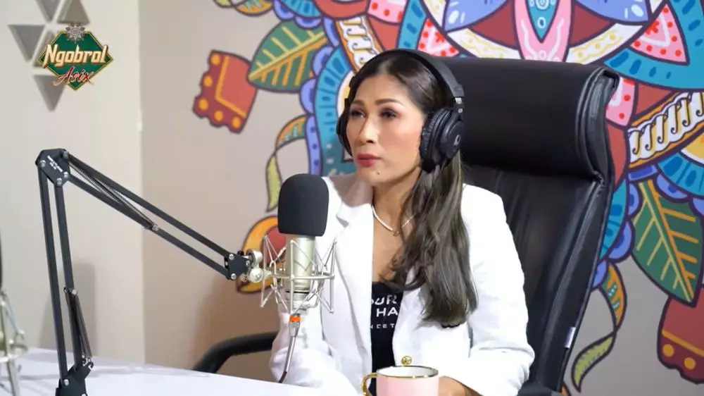 tata janeeta bantah tudingan jadi pelakor © berbagai sumber