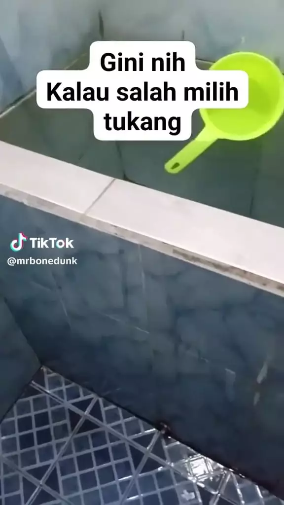 Desain toilet bikin repot buang hajat © TikTok