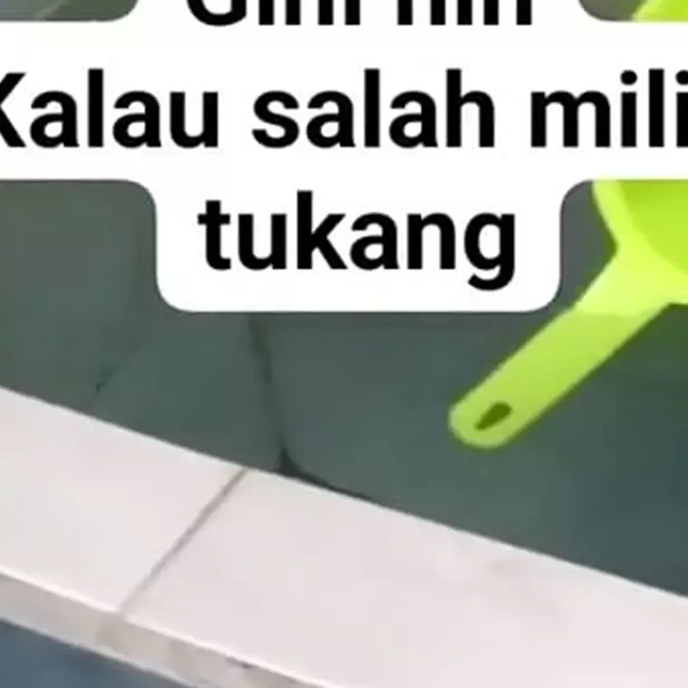 Jamban toilet salah desain ini letaknya nyeleneh, bikin mikir dua kali kalau mau buang hajat