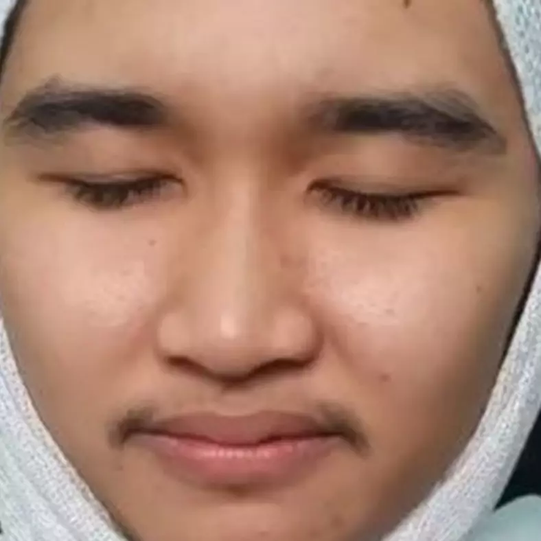 Potret wanita berkumis dirias MUA jadi manten syari, hasilnya bak bidadari sampai lupa wajah asli