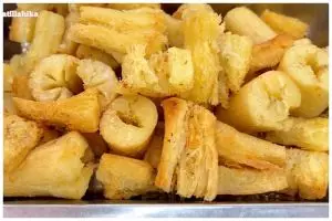 Tak perlu digoreng dua kali, ini trik bikin singkong goreng yang empuk, renyah, dan merekah