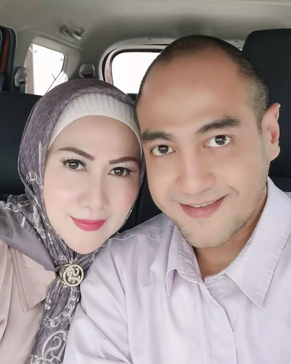 Venna Melinda tuntut nafkah Rp 30 juta © 2023 brilio.net Venna Melinda tuntut nafkah Rp 30 juta © 2023 brilio.net