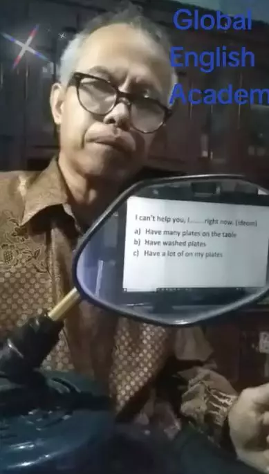 mengajar bahasa Inggris dengan cara nggak biasa TikTok mengajar bahasa Inggris dengan cara nggak biasa TikTok